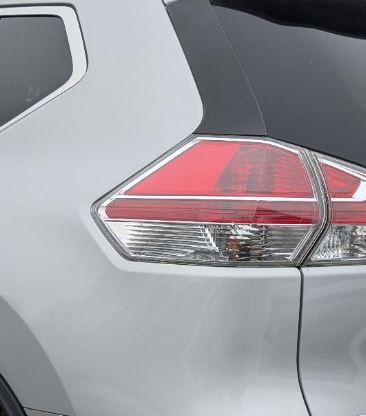 Feu arrière gauche côté conducteur d'occasion pour Nissan Rogue 2014-2017 (référence 265554BA0A)