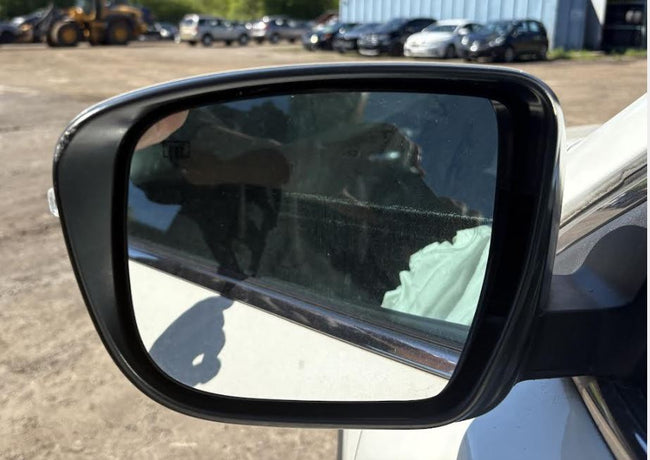 Rétroviseur extérieur gauche (côté conducteur) chauffant d'origine (sans caméra) d'occasion, compatible avec Nissan Rogue 2014-2020 (références : 963029TB3C et 963744BA0A).