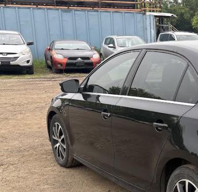 Rétroviseur extérieur gauche d'origine (OEM) d'occasion, sans mémoire, avec clignotant, compatible avec VW Jetta 2011-2016 (référence 5C7857507AD).
