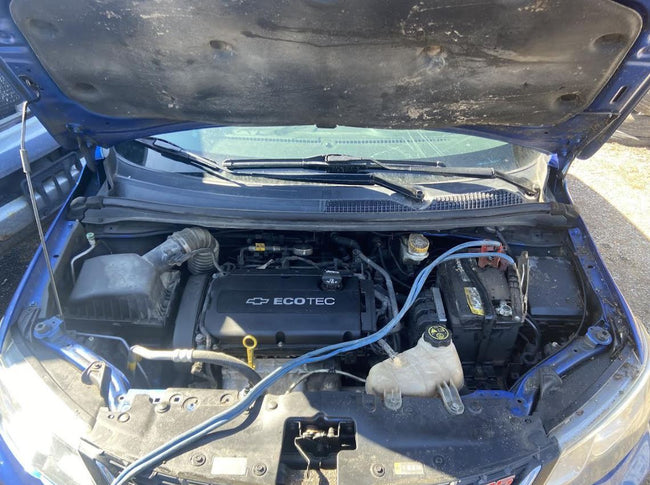 Alternateur d'origine d'occasion compatible avec les modèles Trax 2013-2014 et Chevrolet Sonic 1.8L 2012-2018 (références : 13595628, 13500577, 13579666).