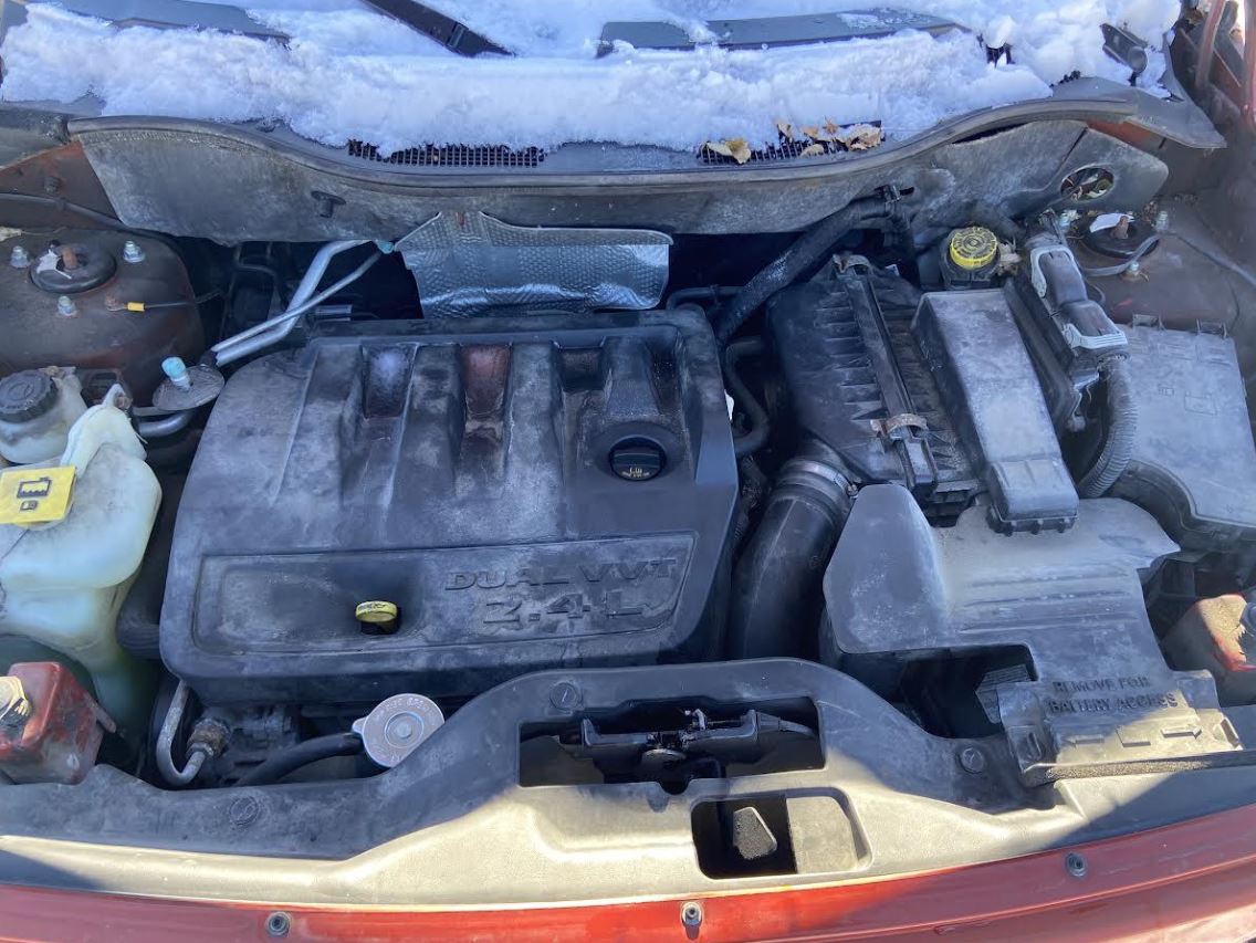 Alternateur d'origine d'occasion compatible avec les modèles suivants : Dodge Avenger (2008-2014), Caliber (2007-2012), Compass (2007-2017) et Patriot (2007-2017).