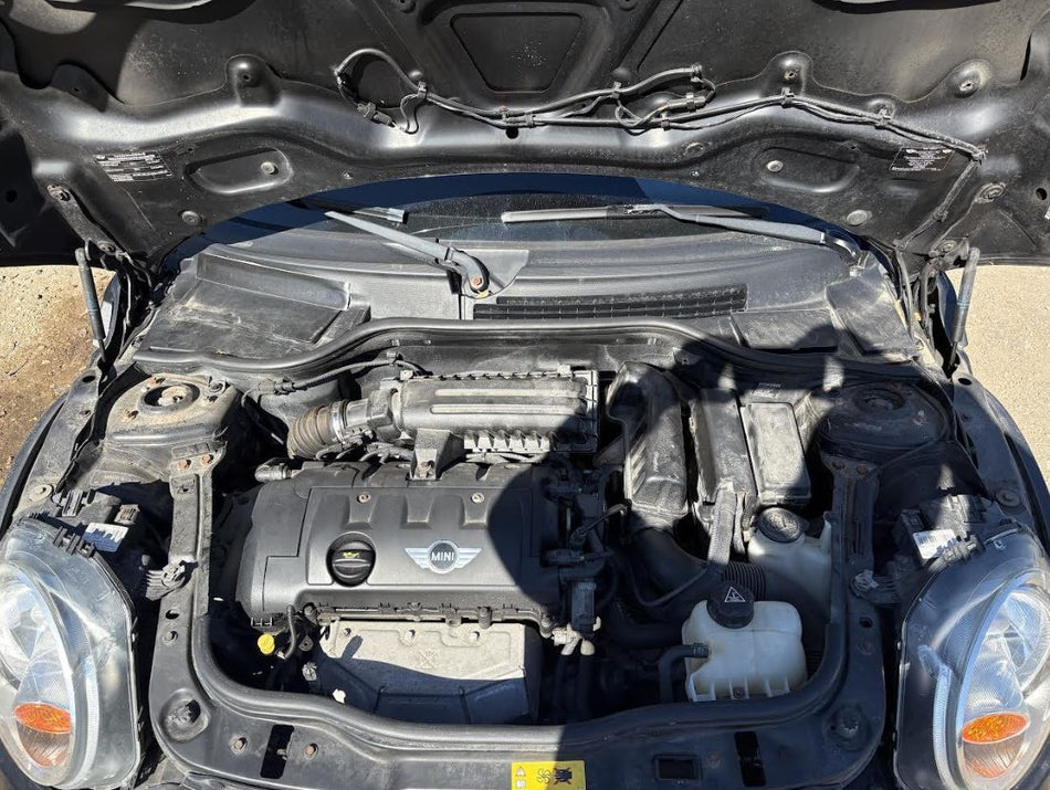 Démarreur d'origine d'occasion compatible avec les modèles suivants : Clubman (2008-2014), Countryman (2011-2016), Mini Cooper (2007-2015) et Paceman (2013-2016).