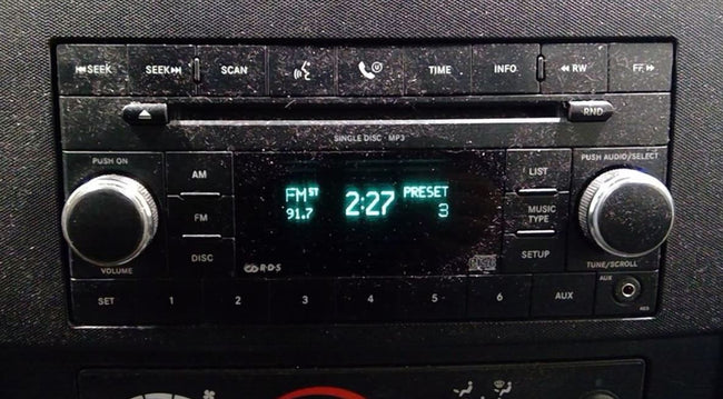 Équipement audio/vidéo OEM d'occasion pour Jeep Patriot, Compass, Caliber, Avenger 2011-2012 05091222AD 05091222AC