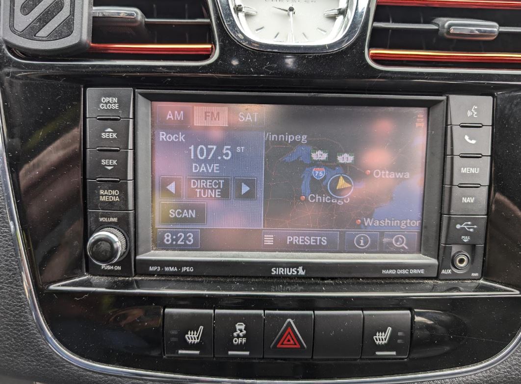 Équipement audiovisuel OEM d'occasion pour Challenger 2012-2014, Avenger 2011-2013 et Chrysler 200 2011-2013