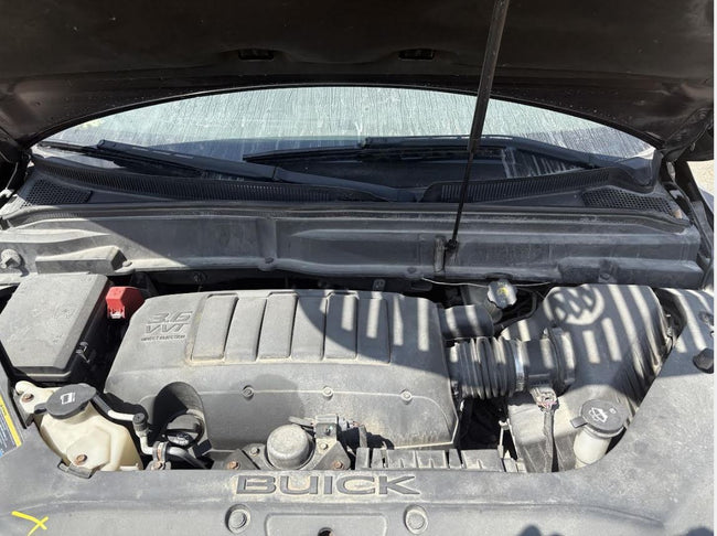 Compresseur de climatisation d'origine d'occasion compatible avec GMC Acadia (2007-2012), Buick Enclave (2008-2012), Outlook (2007-2010) et Traverse (2009-2012) - Référence : 20844676